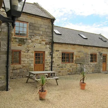 Holiday home Broomfield's *