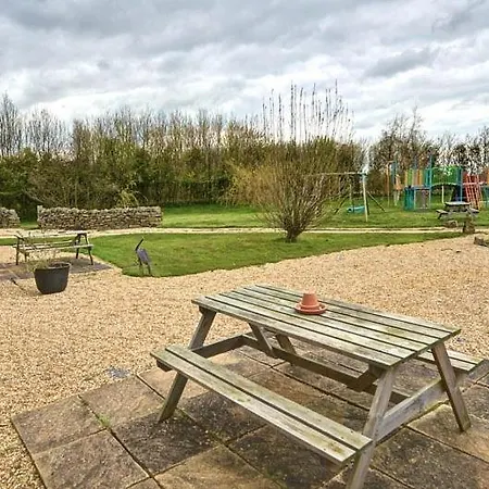 Broomfield's Holiday home