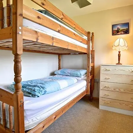 Holiday home Broomfield's *