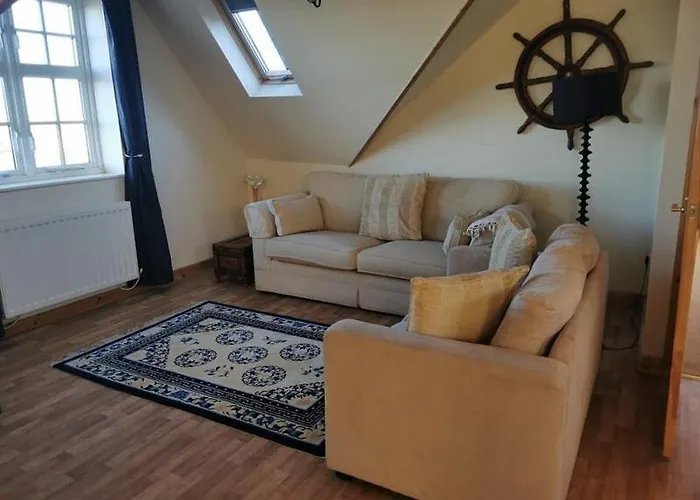 Broomfield's * Ruswarp