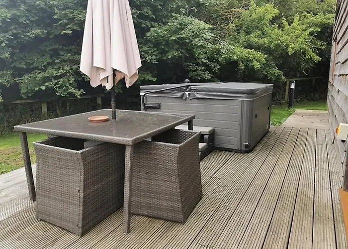 Holiday home Broomfield's *