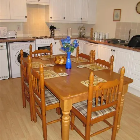 Broomfield's * Ruswarp