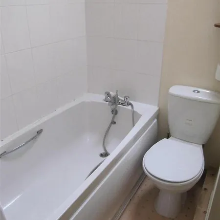 Broomfield's Ruswarp